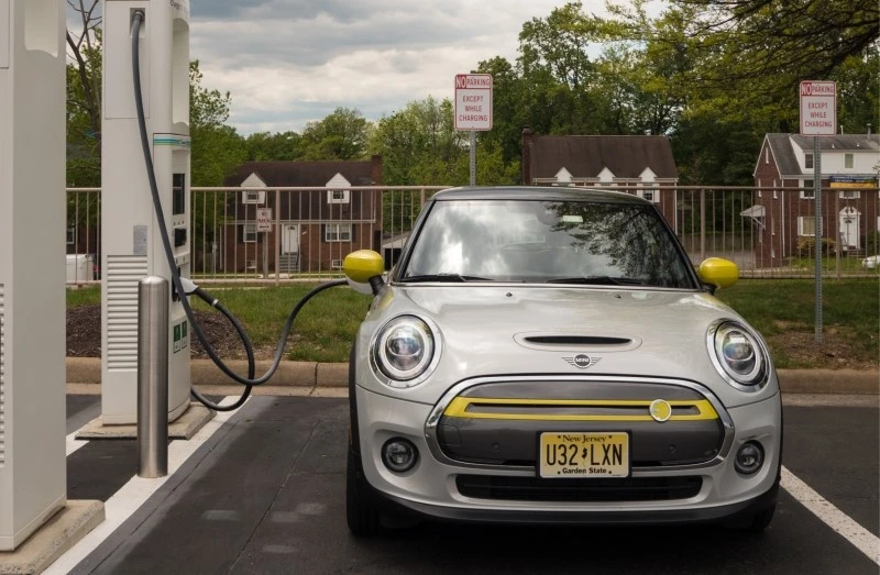 Mini-Cooper Mini-Cooper